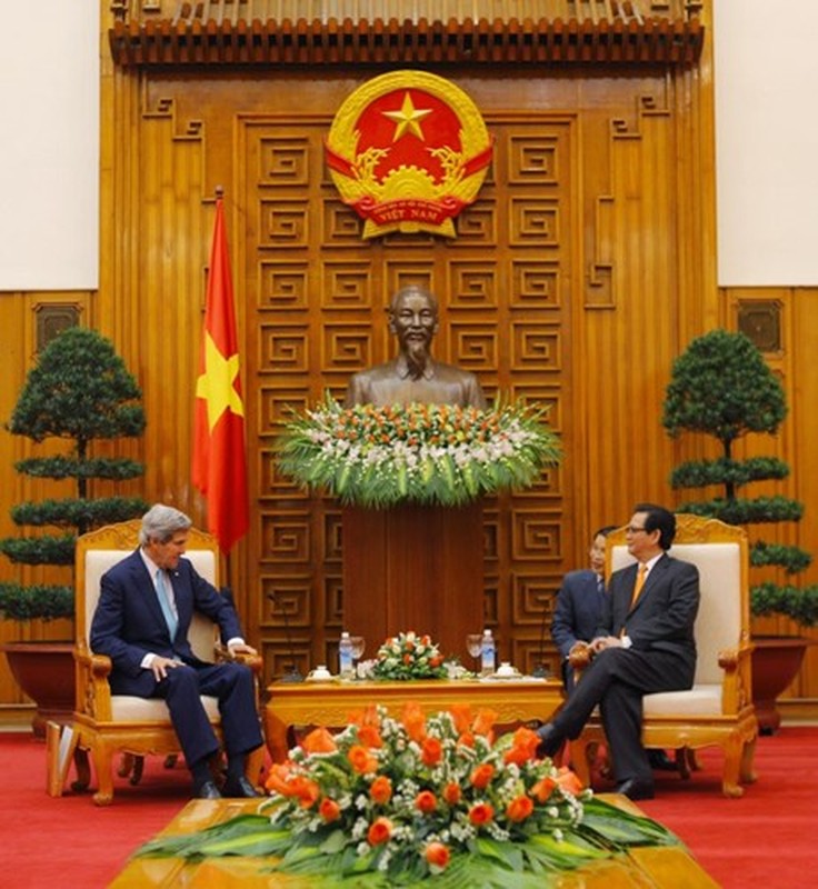 Tinh cam sau dam voi Viet Nam cua Ngoai truong John Kerry-Hinh-11